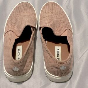 Steve Madden slip on sneakers